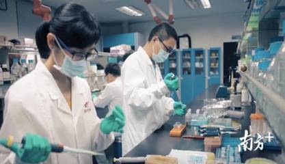 進(jìn)軍農(nóng)業(yè)現(xiàn)代化|沒有陽(yáng)光土壤,蔬菜如何生長(zhǎng)?探秘海豐神秘的植物工廠